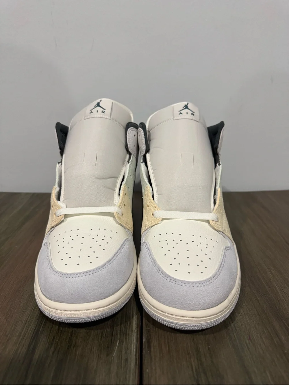 NIKE AIR JORDAN 1 MID SE SAIL ICED JADE MEN SHOES